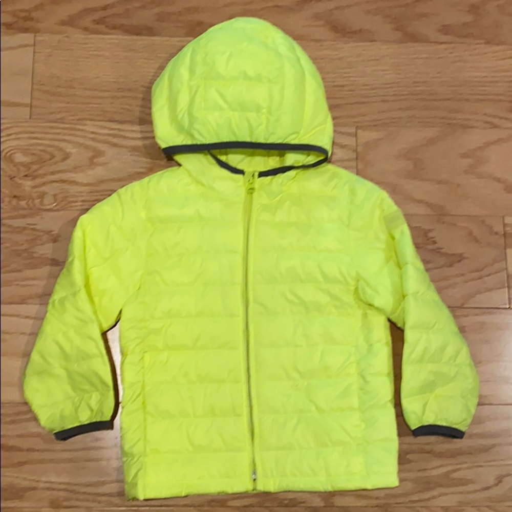 neon yellow color lightweight gap puffer size 4
